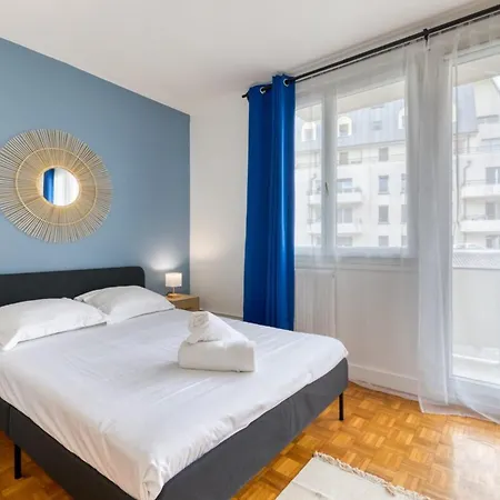 Apartment Eric Joli Renove Avec Double Balcons *