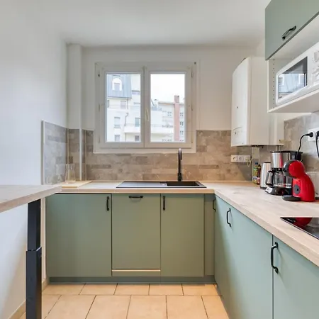 Eric Joli Renove Avec Double Balcons *