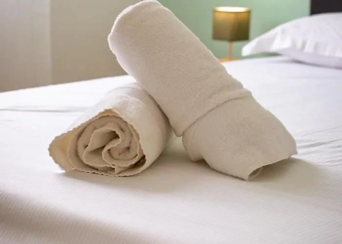 Eric Joli Renove Avec Double Balcons Lägenhet