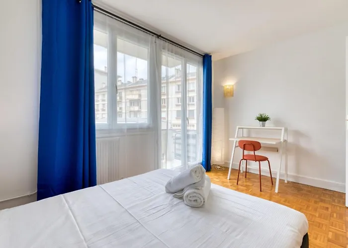 Eric Joli Renove Avec Double Balcons * Rouen