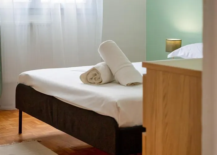 Eric Joli Renove Avec Double Balcons Lägenhet *