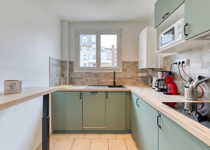 Eric Joli Renove Avec Double Balcons *