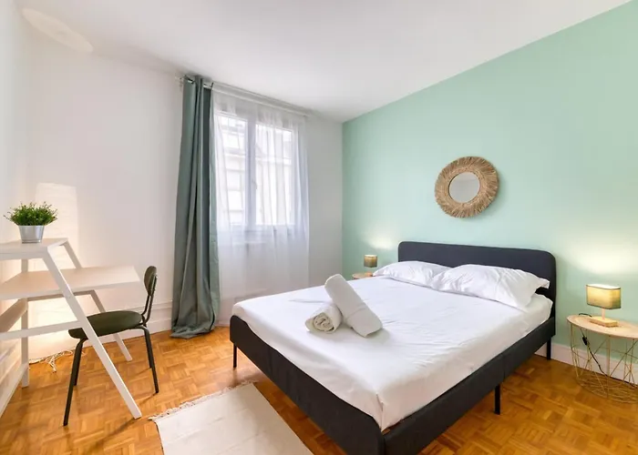 Lägenhet Eric Joli Renove Avec Double Balcons Rouen